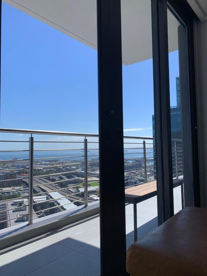 16 On Bree - Luxury One Bedroom Apartment In Кейптаун Екстериор снимка